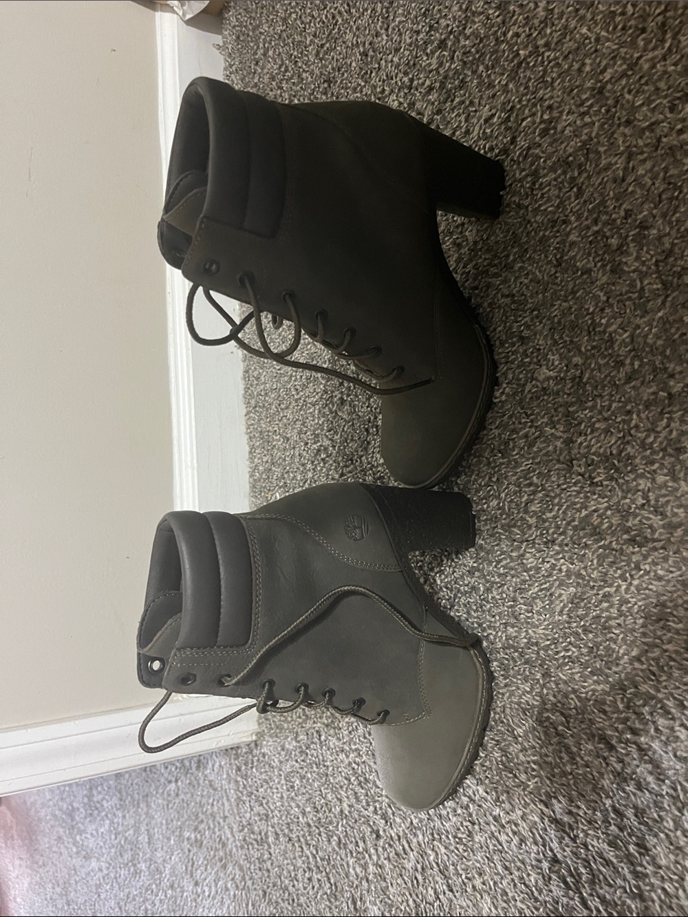Timberland Women's Black Lace-Up Heeled Ankle Boots